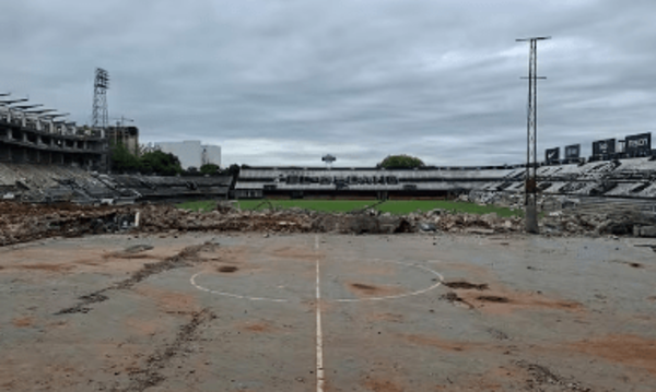 Olimpia pone a la venta piezas históricas de su antiguo estadio