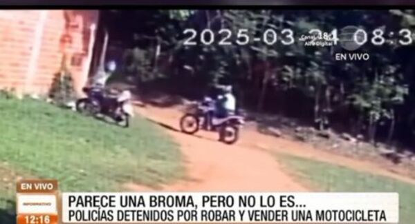 Policías de MRA detenidos tras robar una motocicleta y venderla