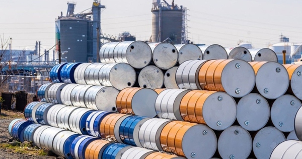 Precio del barril del petróleo alcanza 74,74 dólares