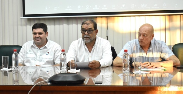 ARP y SENACSA debaten sobre el programa de erradicación de la Fiebre Aftosa