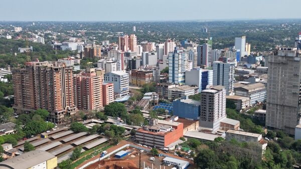 Encuesta revela que más de 29.000 altoparanaenses salieron de la pobreza - La Clave