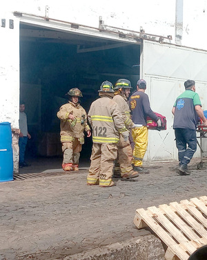 Trabajador casi es tragado por máquina industrial en fábrica de filtros de cigarrillos - La Clave