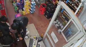 Video: Detienen a joven por simular robo en una bodega de Coronel Bogado - Policiales - ABC Color
