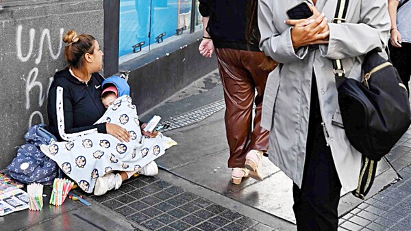 Argentina registró fuerte caída de la pobreza en 2024