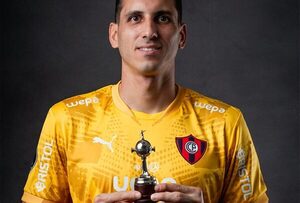 Versus / La Copa Libertadores destaca la presencia de "Gatito" Fernández en Cerro Porteño