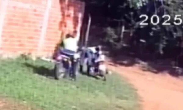 Dos policías detenidos por robar una moto en Mariano Roque Alonso – Prensa 5