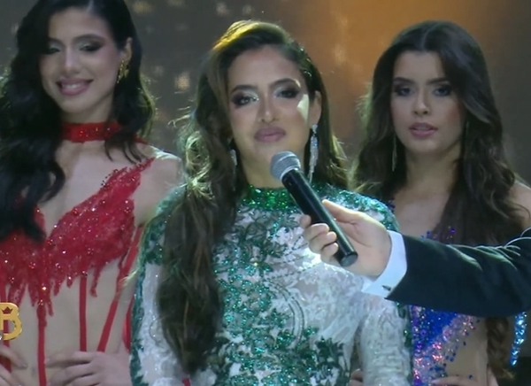 “Tengo pánico escénico”, confesó la representante de Villarrica en plena ceremonia