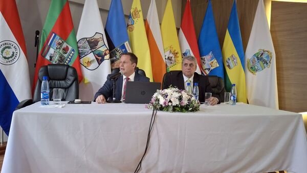 Continúa el segundo módulo del Diplomado Especializado en el Fuero Civil y Comercial en Caacupé