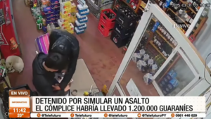Joven detenido por simular un asalto en una bodega