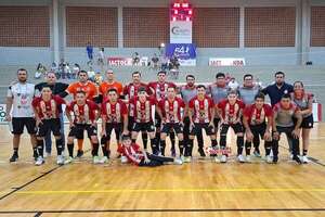Nacional de fútbol de salón: Horqueta y Coronel Oviedo se meten al cuadrangular final - Polideportivo - ABC Color