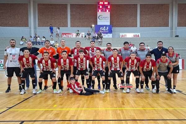 Nacional de fútbol de salón: Horqueta y Coronel Oviedo se meten al cuadrangular final - Polideportivo - ABC Color