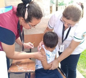 Clínica móvil en Paraguarí: casi 200 personas acceden a promoción de la salud y atención médica - ADN Digital