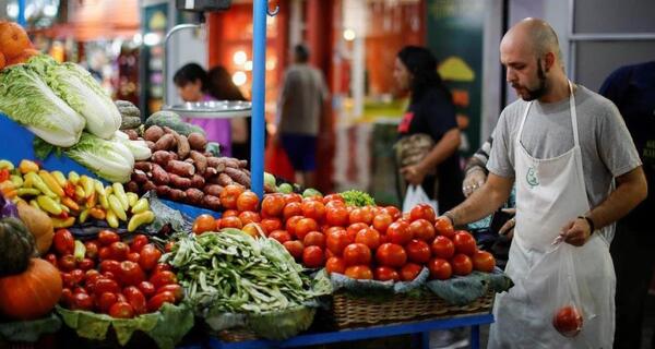La inflación de la zona euro  mantuvo en marzo su tendencia al retroceso, a 2,2% interanual
