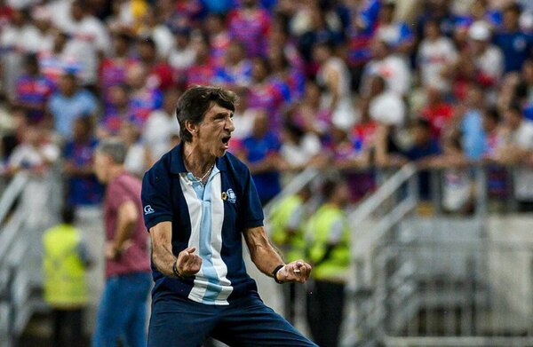 Versus / El Racing de Costas y Sánchez aplasta al Fortaleza en Brasil