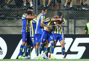 Versus / Luqueño debuta en la Sudamericana 2025 ante el poderoso Gremio