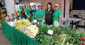 Familias de Central y Bajo Chaco ofertan productos del campo, sin intermediarios, en Multiplaza - .::Agencia IP::.