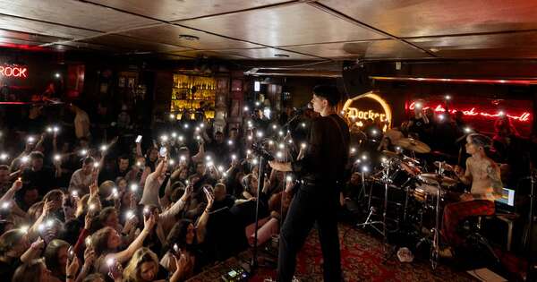 La Nación / Grupo de rock realiza gira en Ucrania bajo bombardeos rusos