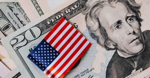 La Nación / Dólar salta a G. 8.020 y sigue tendencia al alza en medio de un caldeado escenario externo