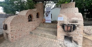 Construyen hornos que permiten reducir el uso de leña y fortalecer el trabajo de artesanos aregueños