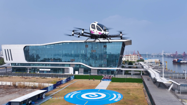 China da luz verde a los primeros taxis voladores - San Lorenzo Hoy