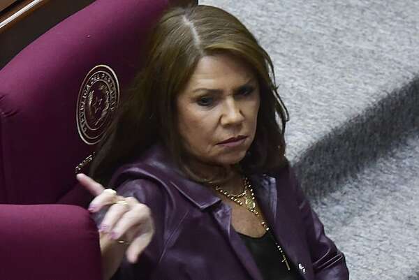 Video: esto dice Celeste Amarilla sobre desafuero de Mario Abdo y ley de Concertación - Política - ABC Color