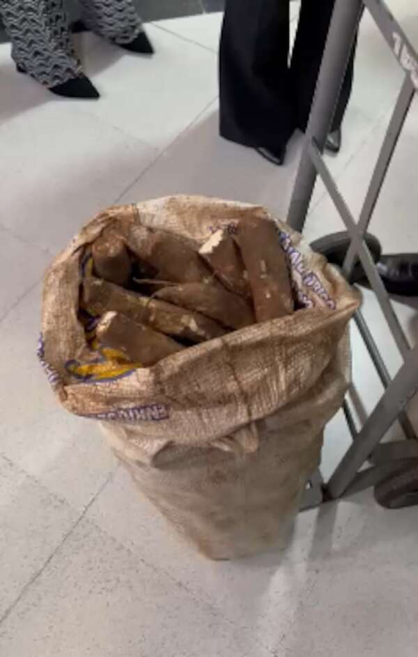 Buzarquis exige destitución de funcionarios que incautaron mandioca por “contrabando” - Nacionales - ABC Color