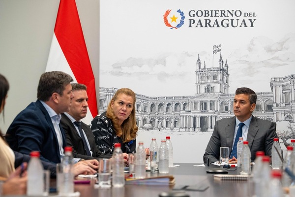 Refuerzan estrategia para un sistema de salud más eficiente - ADN Digital