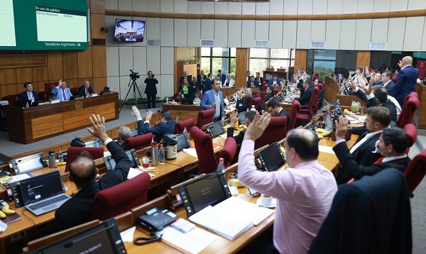 Senado aprueba préstamo de G.48.000 millones para el proyecto «Letrina Cero»