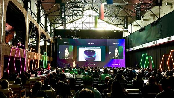 MKTRENDS 2025 cierra una primera jornada exitosa y genera altas expectativas para el día dos
