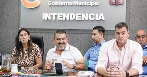 Yd alinea a los colorados y convence a Soroka para que le consiga buses del Gobierno