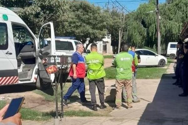 Un niño de 12 años defendió a su madre y apuñaló a su padrastro mientras este la golpeaba brutalmente