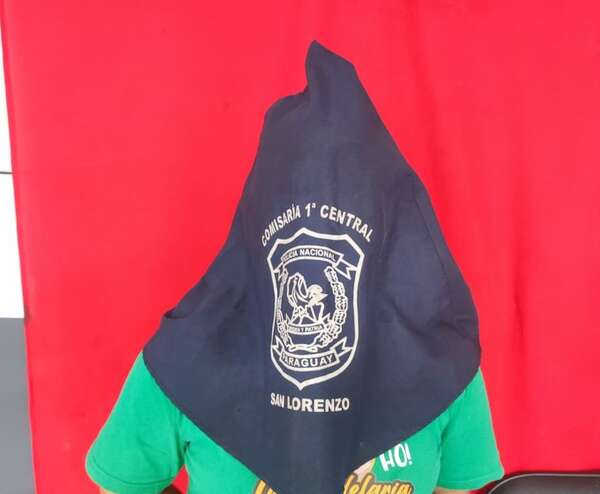 Cocinera detenida por el hurto de G. 70 millones en San Lorenzo - Policiales - ABC Color