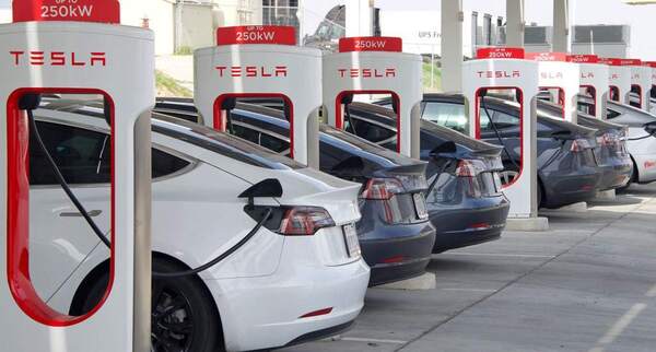 Las acciones de Tesla subieron 5,33%