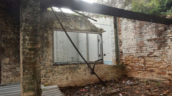 Asunción priva a niños de 5.000 aulas y 16 millones de almuerzos