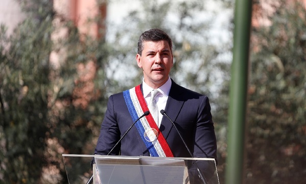 Empresas vinculadas a Santiago Peña ganaron licitaciones públicas - OviedoPress