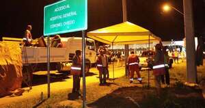 Diario HOY | Despejan acceso del nuevo Hospital de Coronel Oviedo tras ocupación de vendedores