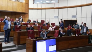 Senado aprueba proyecto para eliminar letrinas en escuelas