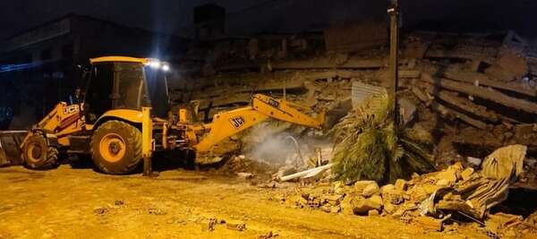 AUDIO: Edificio derrumbado solo contaba con autorización para la construcción de cinco pisos, según concejal - La Primera Mañana - ABC Color