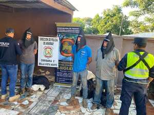 Capturan a tres supuestos abigeos en Bella Vista Norte - Nacionales - ABC Color
