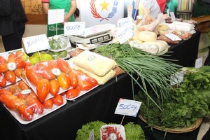 Feria “Semana Santa Ra’arõvo” ofrece productos del campo en San Lorenzo y Asunción - ADN Digital