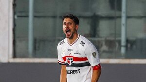 Alisson anota y Sao Paulo golpea a Talleres