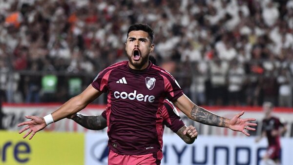 River gana en Lima y alcanza al Barcelona en la cima del Grupo B