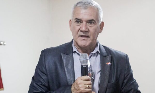 Nelson Cano no hace obras en Hernandarias, no responde a informes, y sus robos van quedando en la impunidad