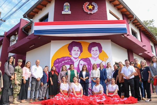 Inauguraron Mural “Kuñanguéra Ojepytasova Hetãre” en Concepción • PARAGUAY TV