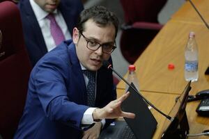 AUDIO: Advertencia de hackeo: Carlos Trapani confirma que Gobierno de Mario Abdo se reunió con ministros de Peña  - A La Gran 7-30 - ABC Color