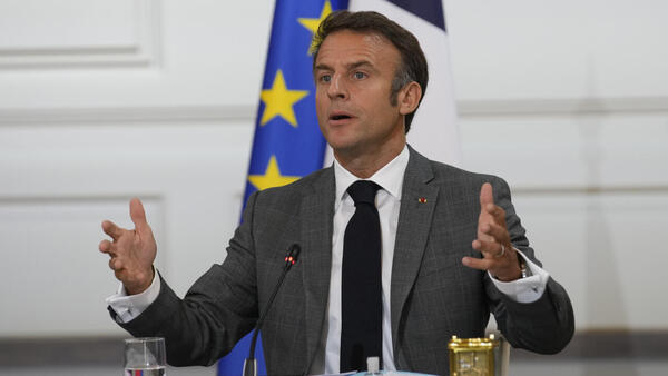 Macron pidió suspender las inversiones en Estados Unidos hasta que se eliminen los aranceles “brutales e infundados” - .::Agencia IP::.