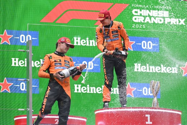 Versus / Verstappen busca frenar a los McLaren en Japón y Tsunoda debuta en Red Bull