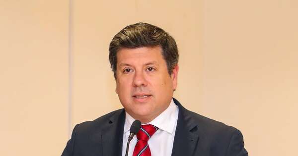 La Nación / Industrias creativas pueden convertirse en motor de la economía, afirma ministro