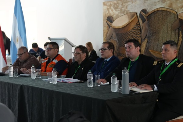 Especialistas en el clima se reúnen en I Foro Hidroclimático Nacional en EBY - 1000 Noticias
