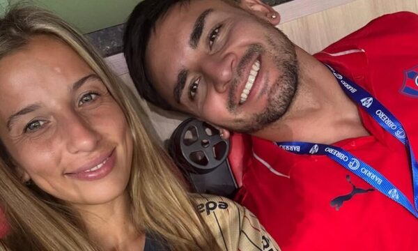 La novia del “Bocón” Torres compartió un divertido video de la noche en que clavó tres goles